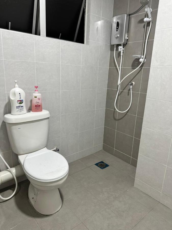 Apartment Manjung Vermogen Stay-wi-fi+ktv Sitiawan